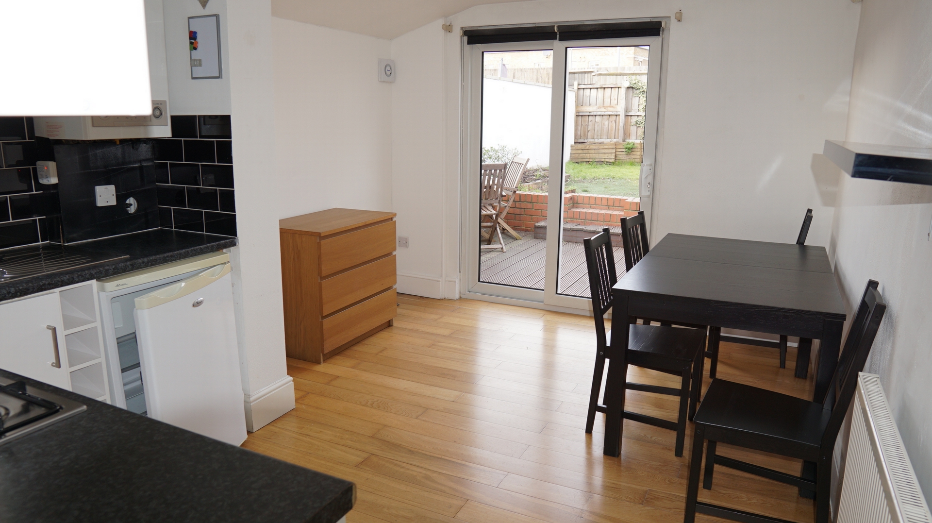 1 Bedroom Conversion to rent in Tooting, London, SW17