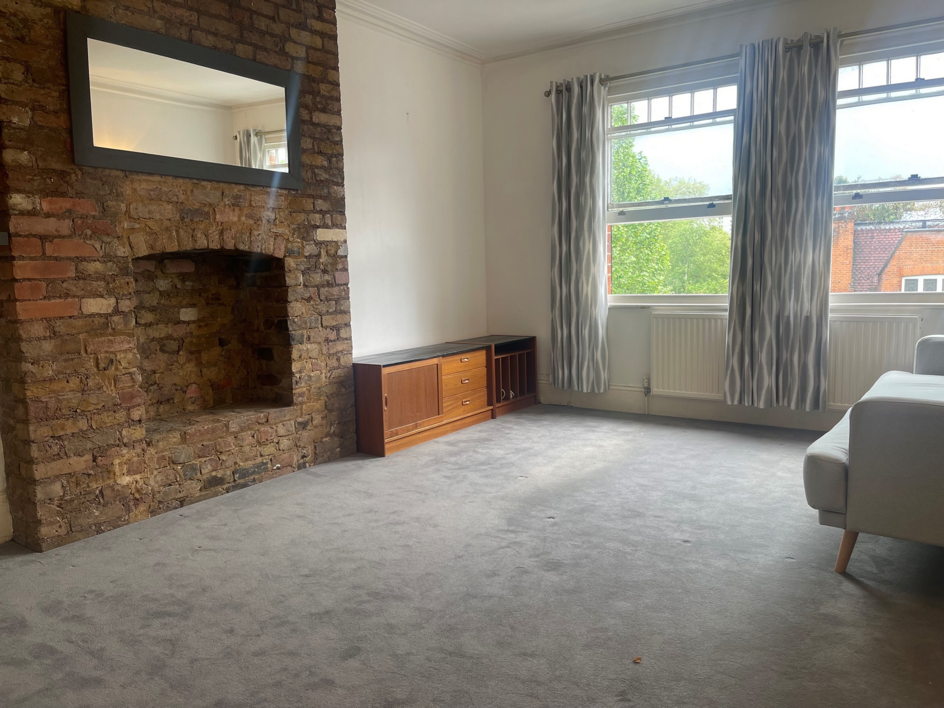 1 Bedroom Flat to rent in South Hampstead, London, NW6