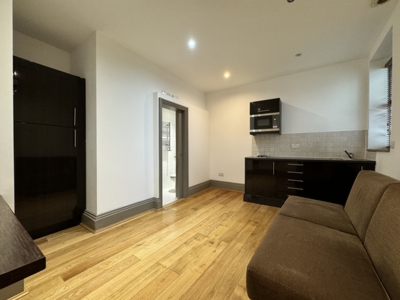 Studio to rent in West End Lane, West Hampstead, London, NW6