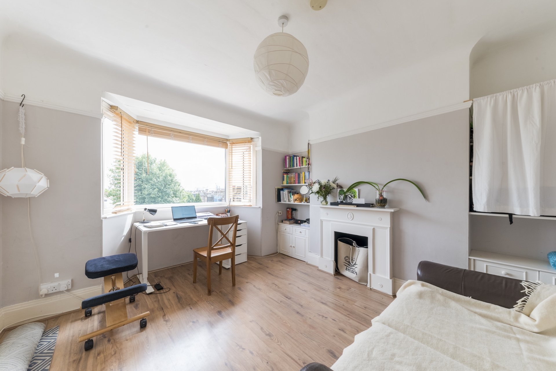 2 Bedroom Apartment to rent in West Hampstead, London, NW6