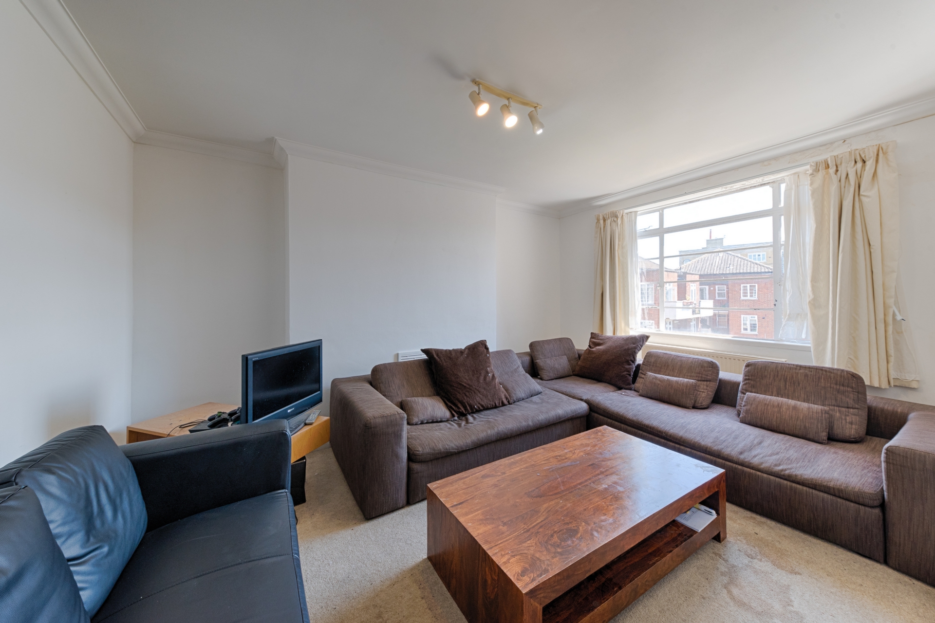 2 Bedroom Flat to rent in St Johns Wood, London, NW8