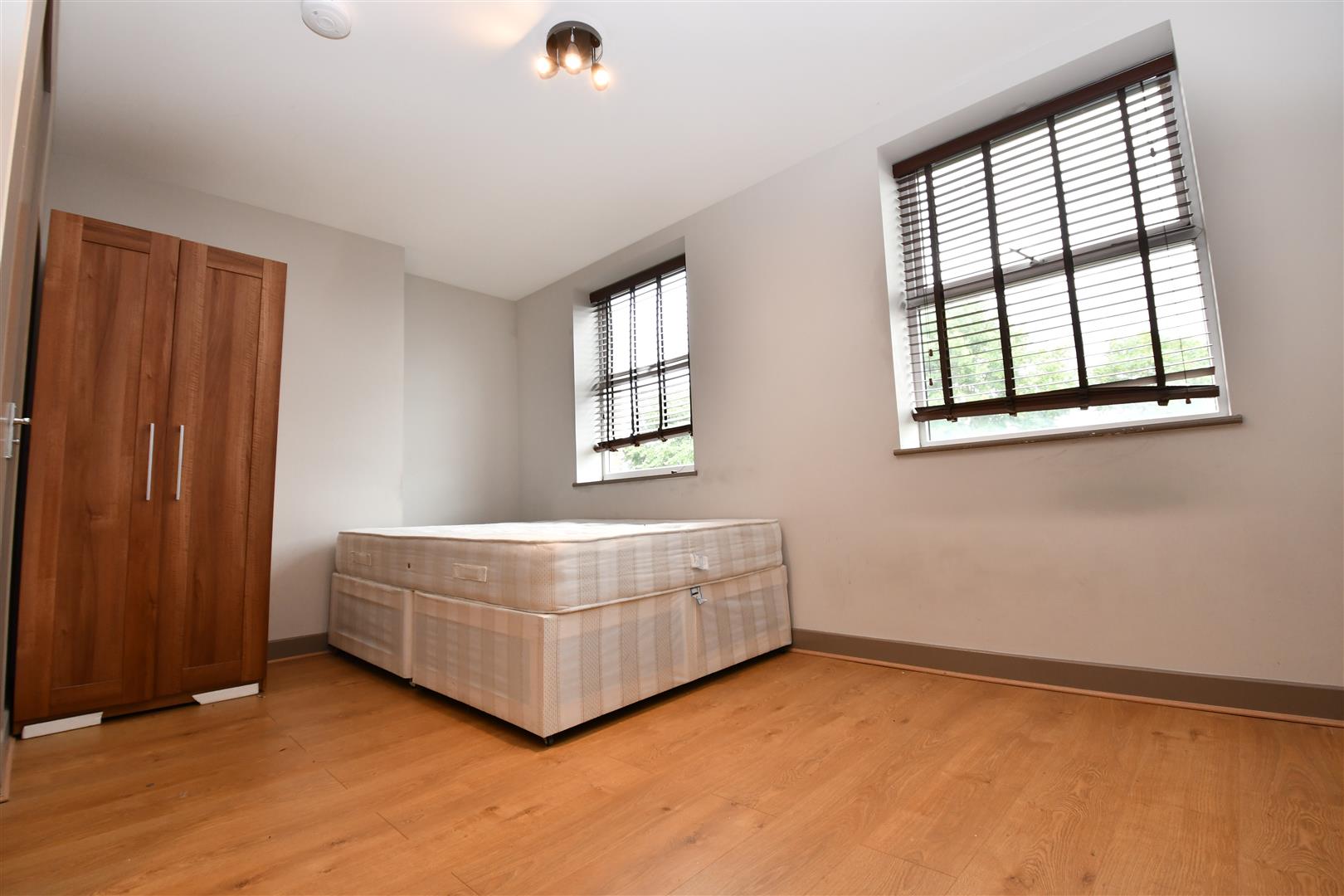 Flat to rent in , London, NW6