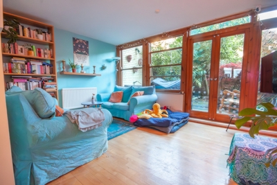 2 Bedroom Maisonette to rent in Bassett Street, Kentish Town, London, NW5