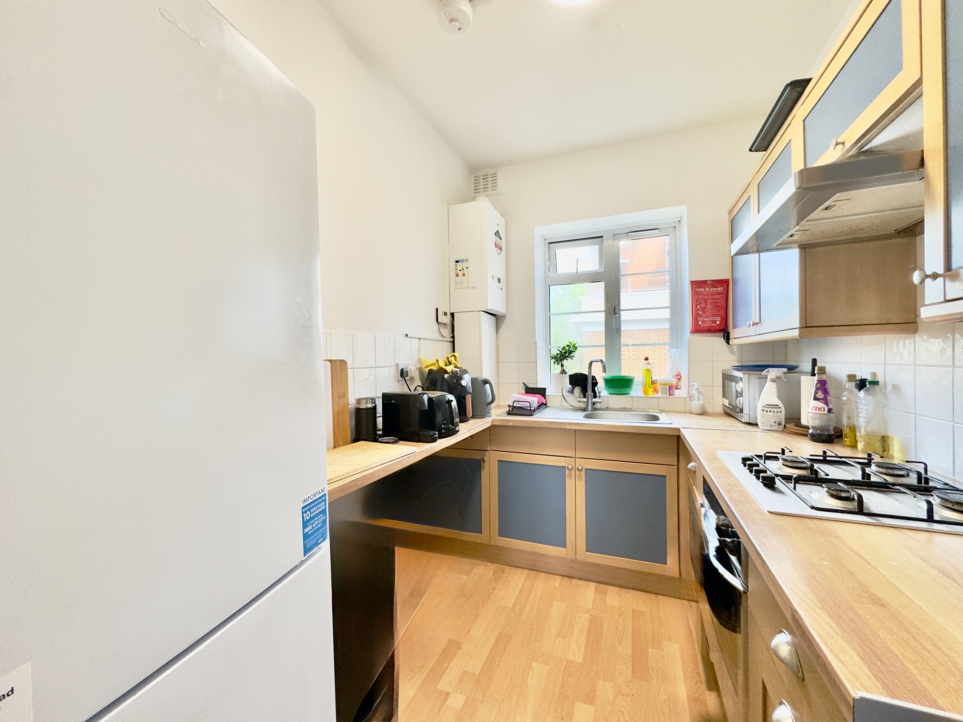 3 Bedroom Flat to rent in Shoot Up Hill, London, NW2