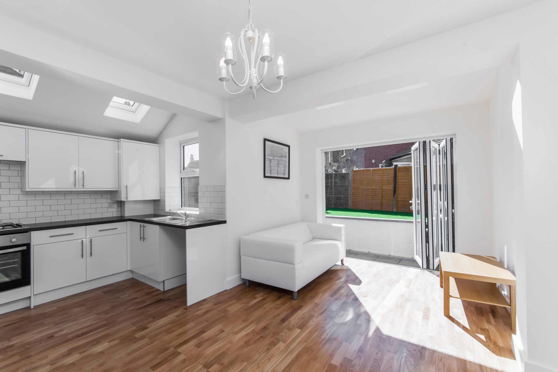 3 Bedroom Flat to rent in Willesden Green, London, NW2