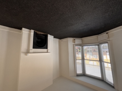 1 Bedroom Flat to rent in Daleview Road, Manor House, London, N15