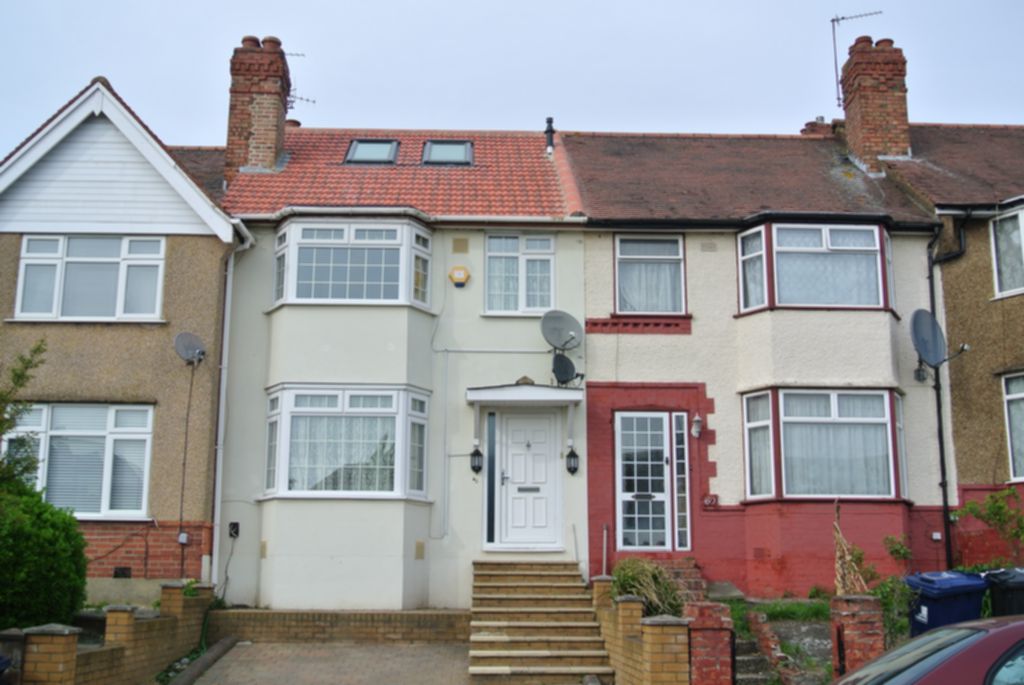 5 Bedroom Terraced to rent in Greenford, London, UB6