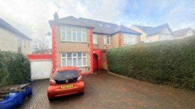 Room To Let to rent in North Circular Road, Neasden, London, NW10