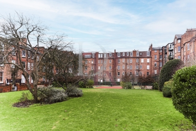 2 Bedroom Apartment to rent in Compayne Gardens, South Hampstead, London, NW6