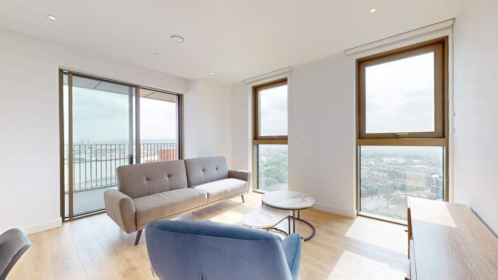 2 Bedroom Apartment to rent in Marsh Wall, Canary Wharf, London, E14