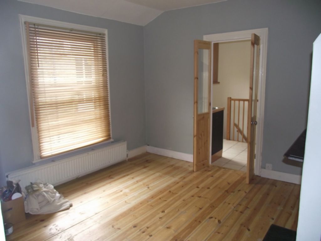 Leahurst Road  Hither Green  SE13