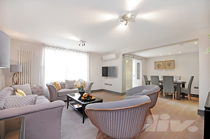 3 Bedroom Apartment to rent in St Johns Wood Park, St John's Wood, London, NW8