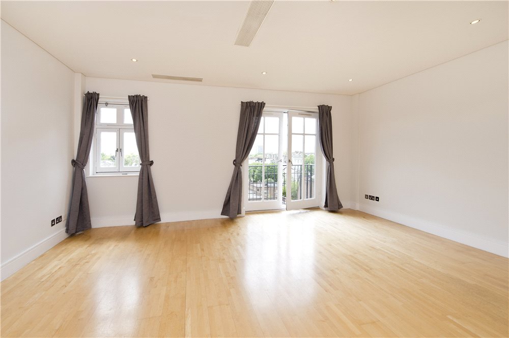 2 Bedroom Flat to rent in Maida Vale, London, W9