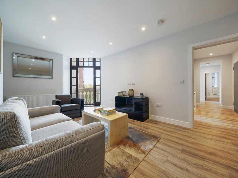 3 Bedroom Apartment to rent in Maida Vale, London, W9