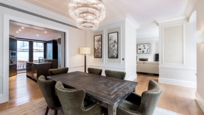 3 Bedroom Apartment to rent in Duke Street, Mayfair, London, W1K