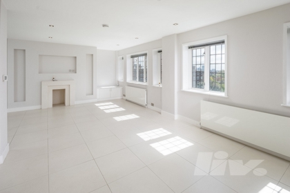 3 Bedroom Apartment to rent in Wellington Road, St Johns Wood, London, NW8
