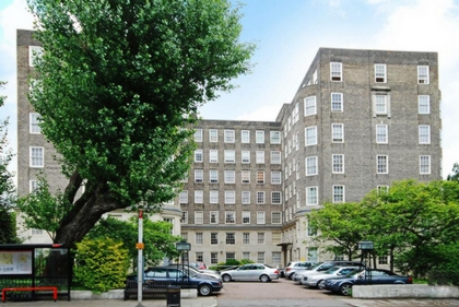 3 Bedroom Apartment to rent in Circus Road, St John's Wood, London, NW8