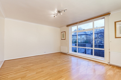 6 Bedroom House to rent in Marlborough Hill, St John's Wood, London, NW8