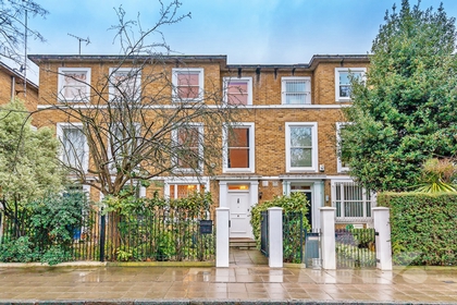 6 Bedroom House to rent in Marlborough Hill, St John's Wood, London, NW8