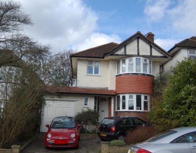 Tretawn Gardens Mill Hill NW7