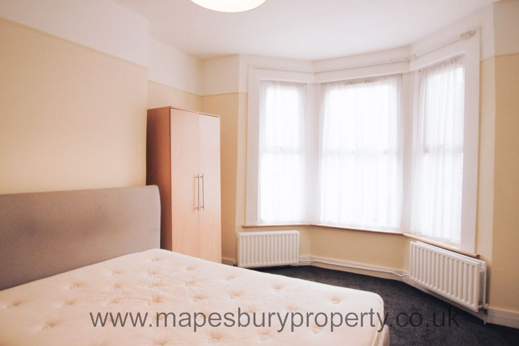 1 Bedroom Flat to rent in Willesden Green, London, NW10