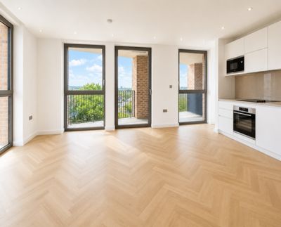 1 Bedroom Apartment to rent in Oberman Road, Dollis Hill, London, NW10