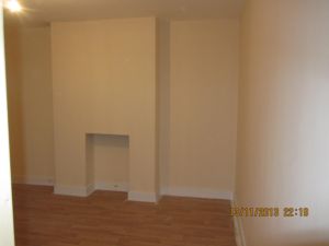 3 Bedroom Flat to rent in Mayfield Road, Thornton Heath, Croydon, CR7