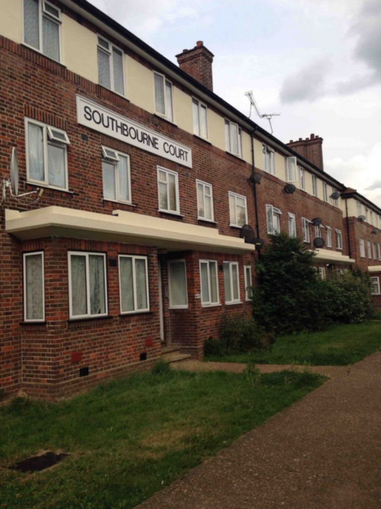 2 Bedroom Flat to rent in Colindale, London, NW9