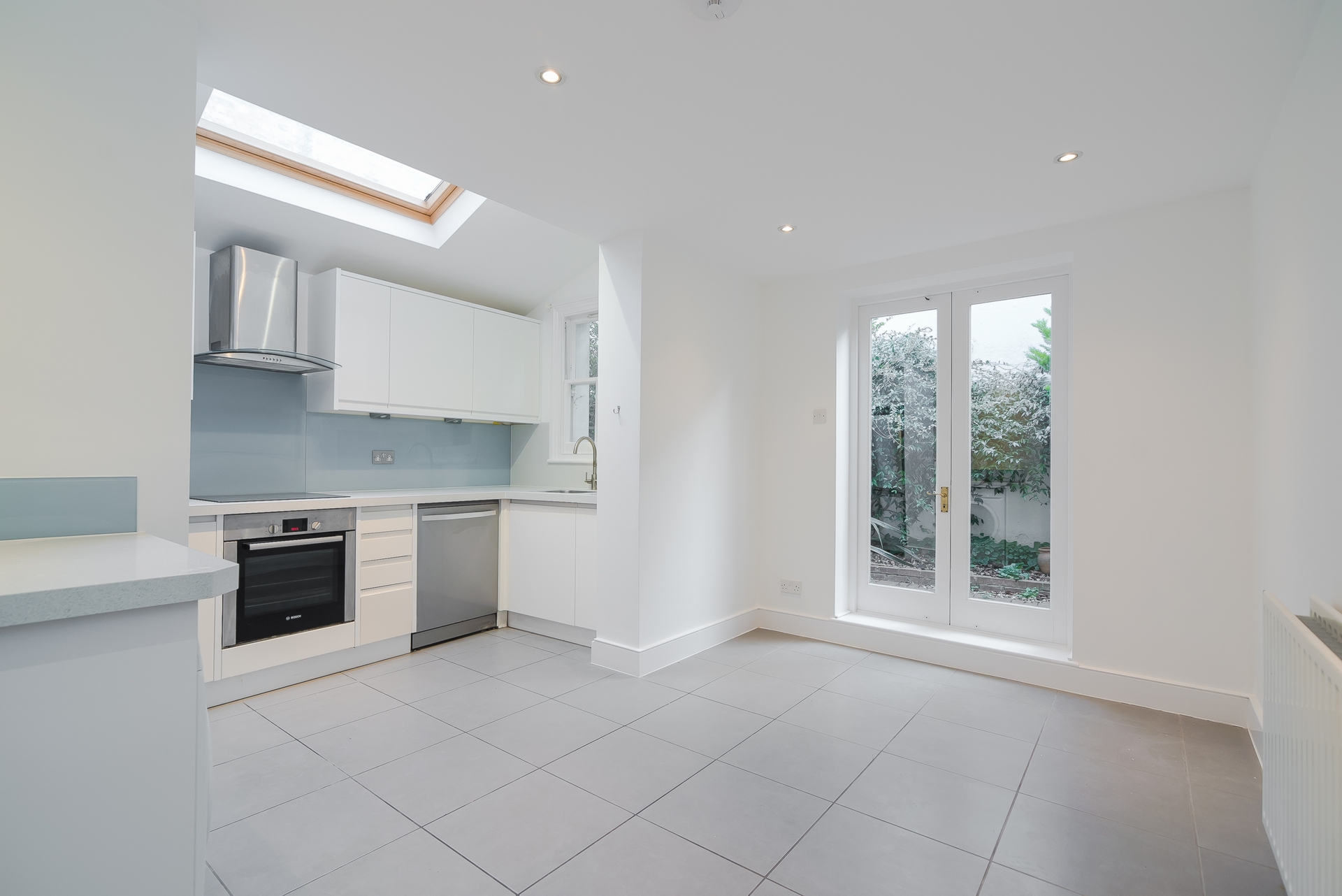 4 Bedroom House to rent in Wandsworth, London, SW18