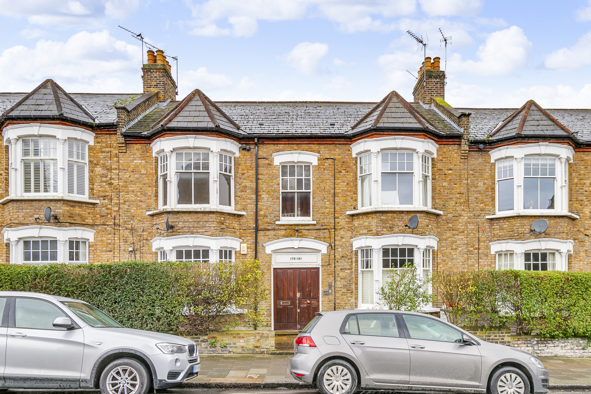 2 Bedroom Flat to rent in St Ann's Hill, Wandsworth, London, SW18
