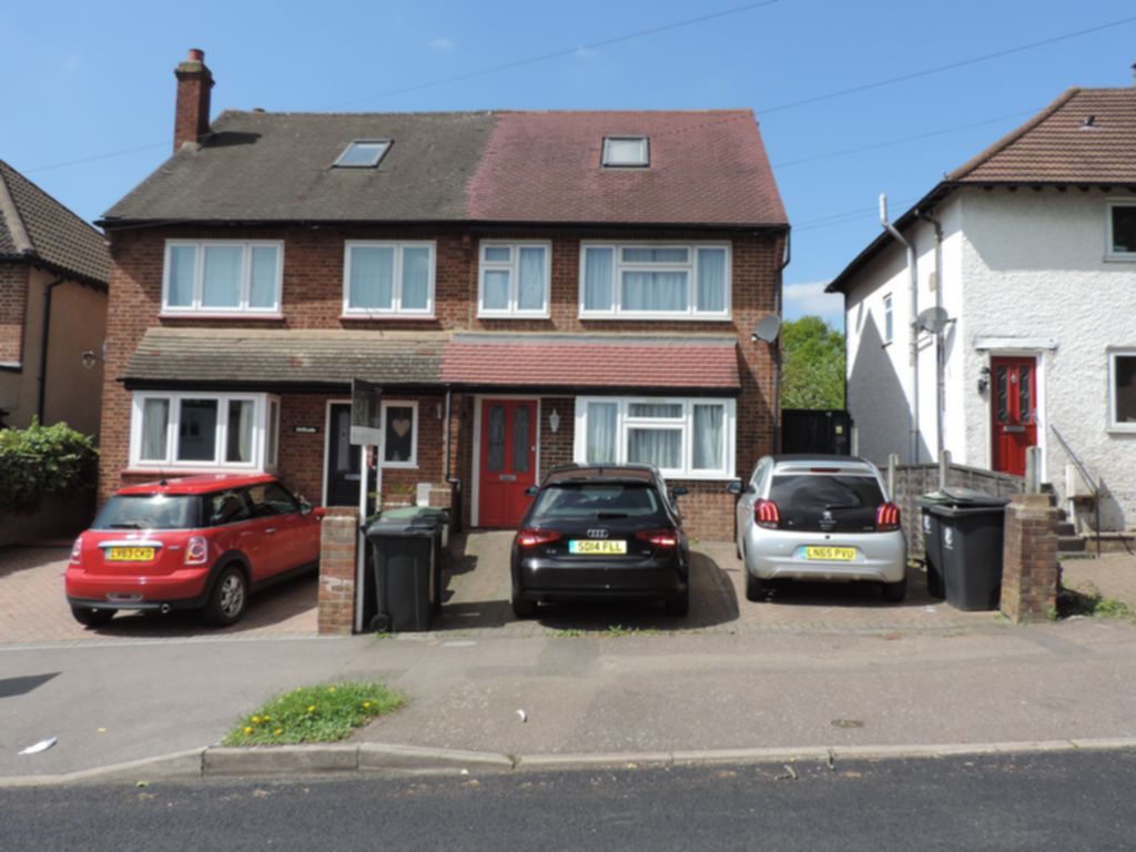 1 Bedroom Apartment to rent in Loughton, IG10