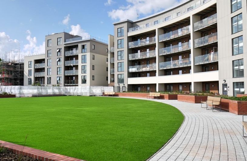 2 Bedroom Apartment to rent in Borehamwood, London, WD6