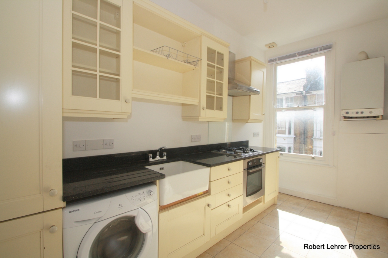 2 Bedroom Flat to rent in Archway, London, N19