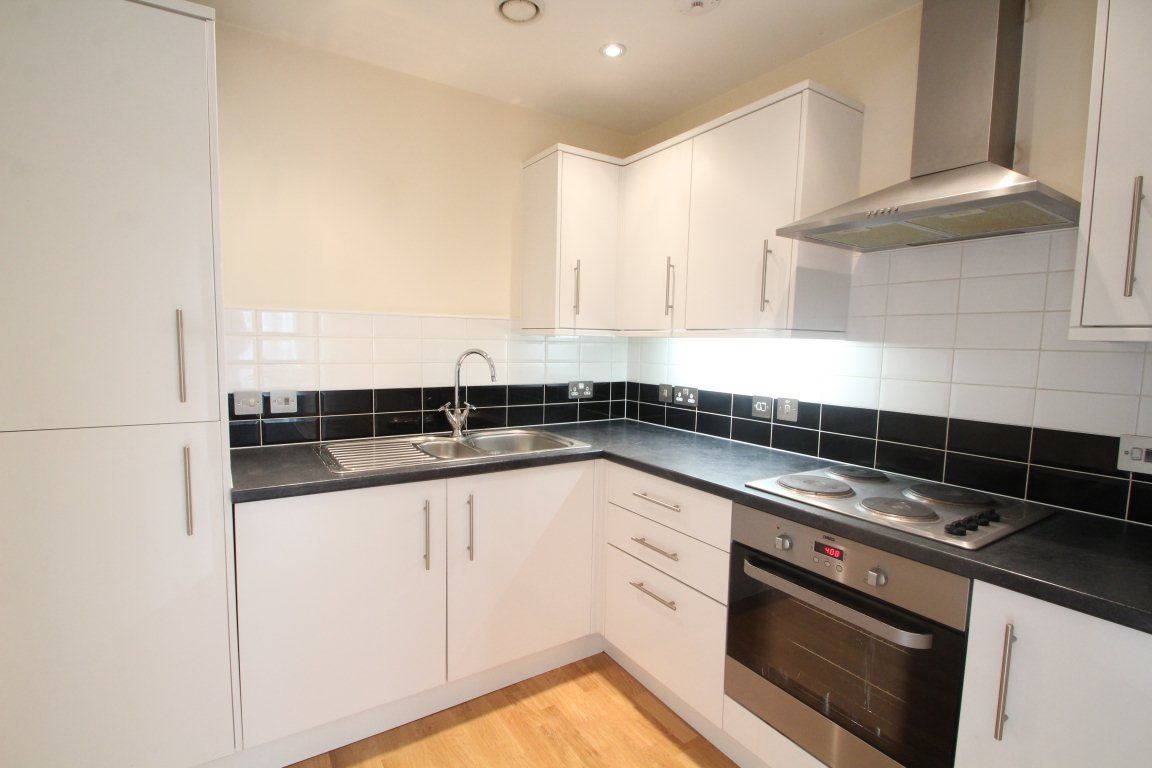 1 Bedroom Apartment to rent in Holloway, London, N7