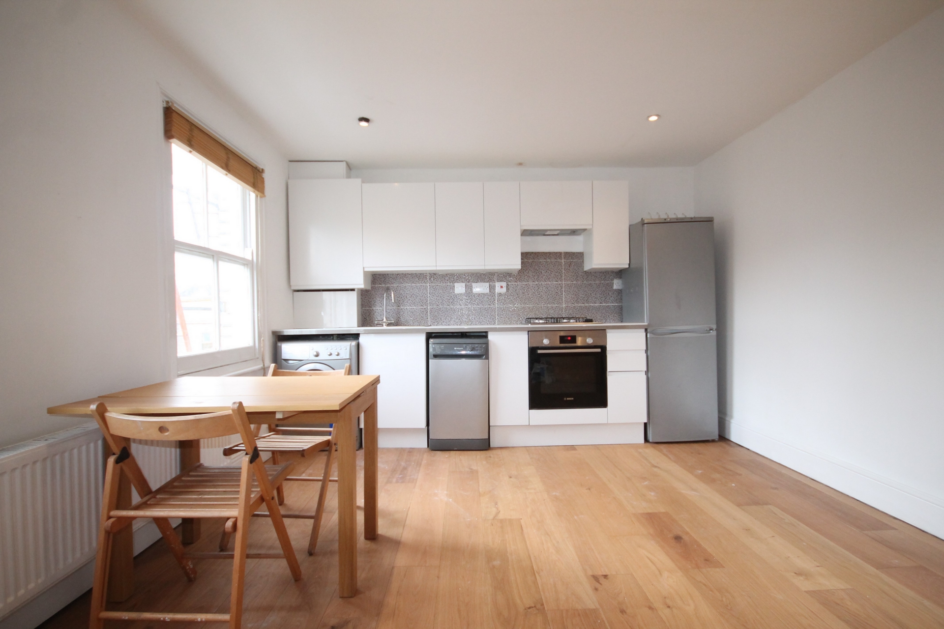 3 Bedroom Flat to rent in Mayton Street, Islington, London, N7