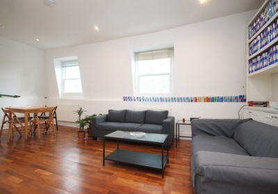 2 Bedroom Flat to rent in Hillmarton Road, Islington, London, N7