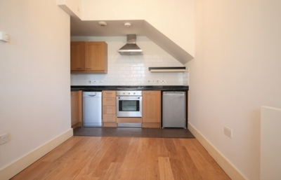 1 Bedroom Flat to rent in Castlehaven Road, Camden Town, London, NW1