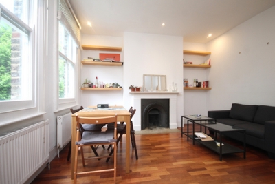 2 Bedroom Flat to rent in Hartham Road, Islington, London, N7