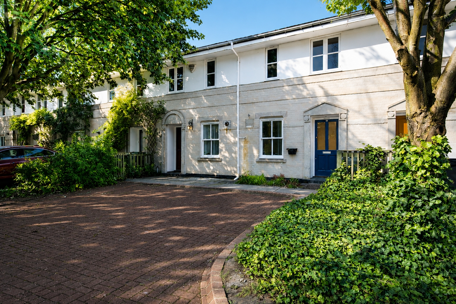 2 Bedroom House to rent in Bergholt Mews, Camden Town, London, NW1