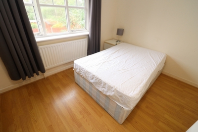 Double room - Single use to rent in Ann Moss Way, Canada Water, London, SE16