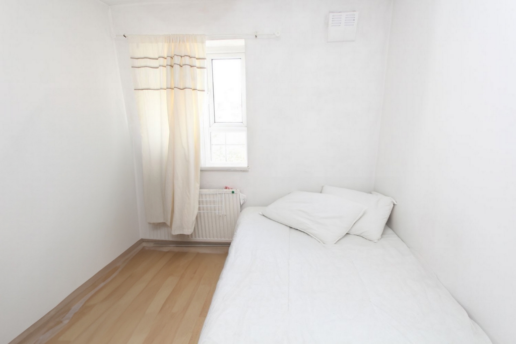 Double room - Single use to rent in Bromley by Bow, London, E3