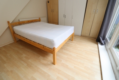 Double room - Single use to rent in Ropemaker Road, Canada Water, London, SE16