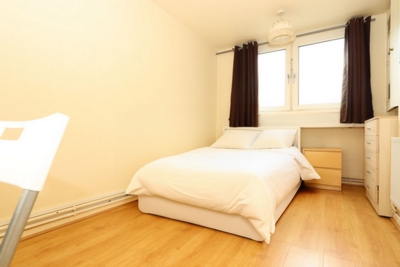 Double room - Single use to rent in Jenkinson House, Usk Street, Bethnal Green, London, E2
