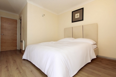 Ensuite Double Room to rent in 126 Duckett Street, Stepney Green, London, E1