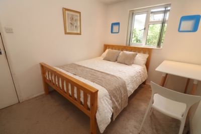 Double room - Single use to rent in Churchill Road, Prince Regent, London, E16