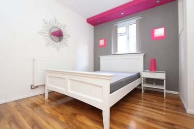 Double room - Single use to rent in Churchill Road, Prince Regent, London, E16