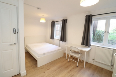 Double room - Single use to rent in Jamestown Way, Canary Wharf,East India, London, E14