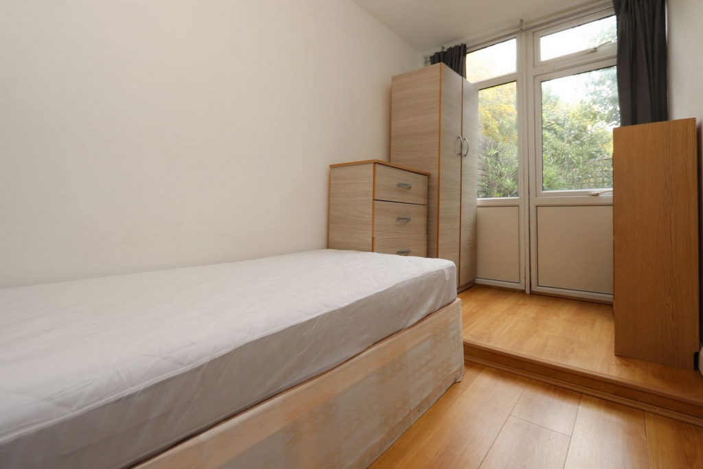 Single Room to rent in Poplar, London, E14