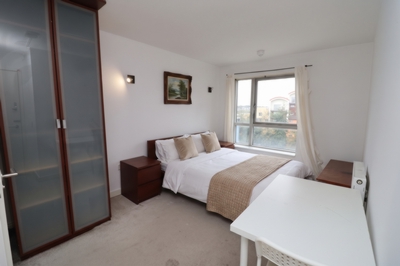 Ensuite Double Room to rent in Metcalfe Court,John Harrison Way, North Greenwich, London, SE10