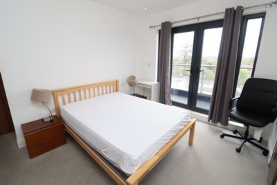 Ensuite Double Room to rent in Embassy Court,Bounds Green Road, Bounds Green, London, N11
